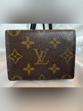 Louis Vuitton LV Monogram Canvas Card Holder Wallet Unisex